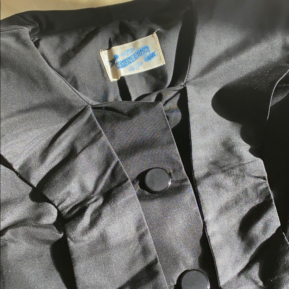 That Devonbrook Look Cropped Swing Jacket - image 3